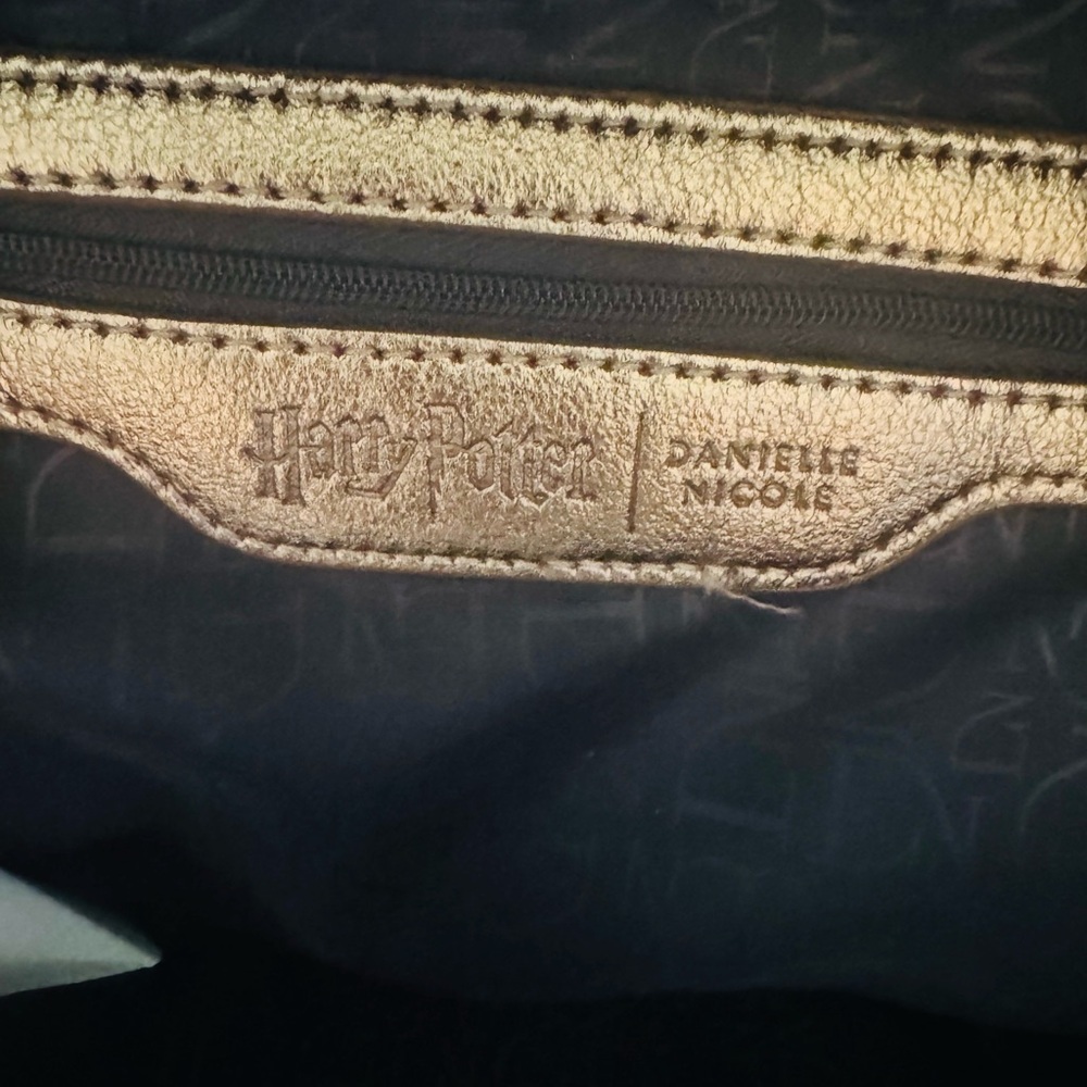 Danielle Nicole Harry Potter Luna Lovegood Spectrespecs Mini Backpack Rose Gold - Picture 4 of 8